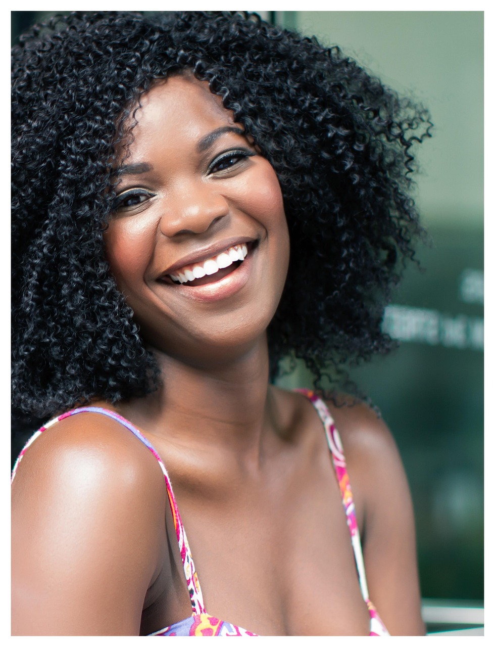 smile, happy, people, fun, young, woman, happiness, girl, smiling, portrait, female, person, cheerful, face, summer, lifestyle, looking, black woman, fashion, attractive, nature, model, glamour, african, posing, black people